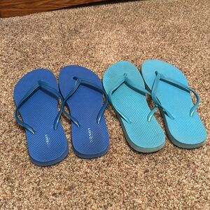 Old Navy Flip Flops